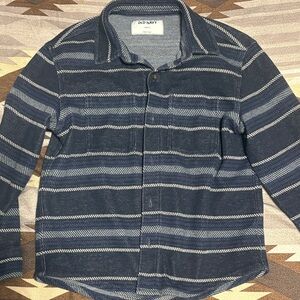 💥Old Navy Boy’s Navy Striped Button Down Shirt